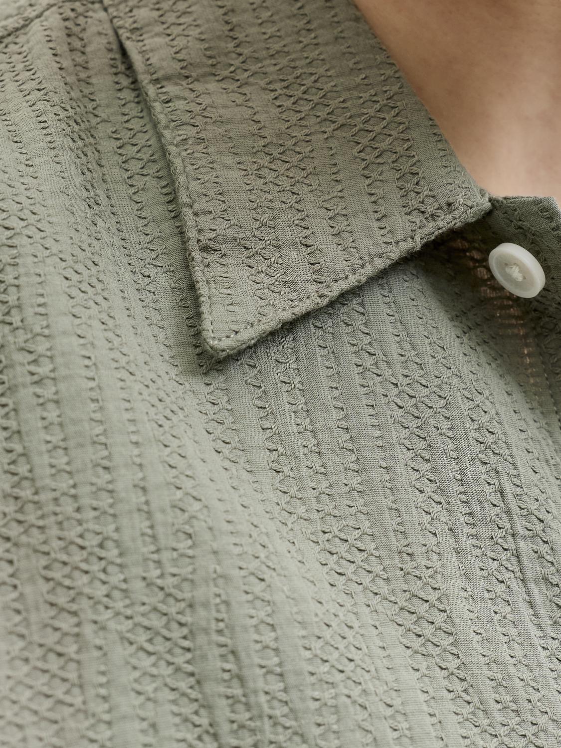 model_shot-detail